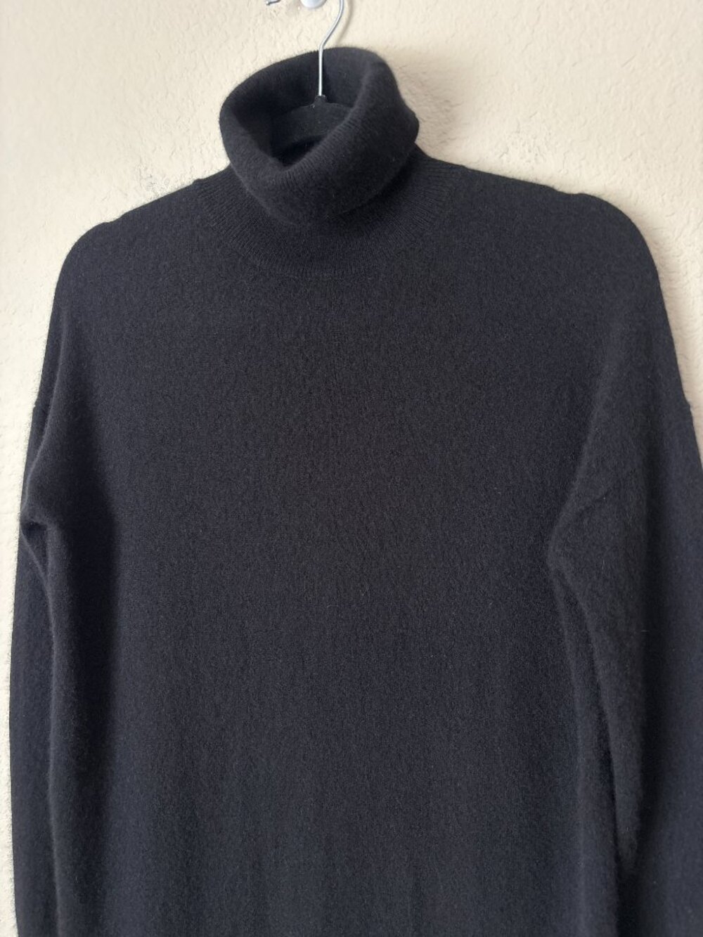 Everlane Cashmere Essential Black Turtleneck Mini Sweater Dress - Picture 4 of 10
